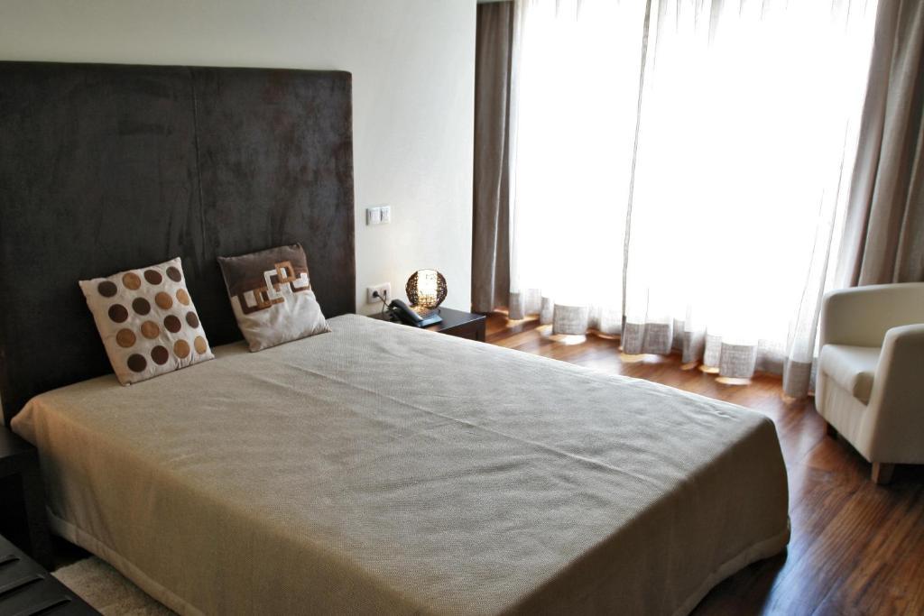 Casa Dos Pocos Hotel Vilar Torpim Room photo